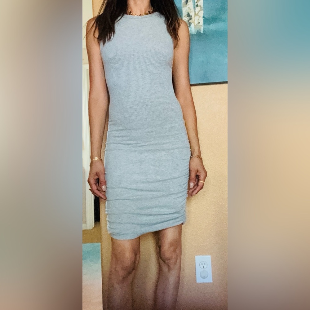 Elegant Gray Ribbed Dress